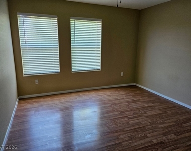 6164 Daisy Lee Avenue - Photo Thumbnail 15