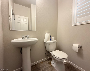 4640 Fuchsia Nights Avenue - Photo Thumbnail 17