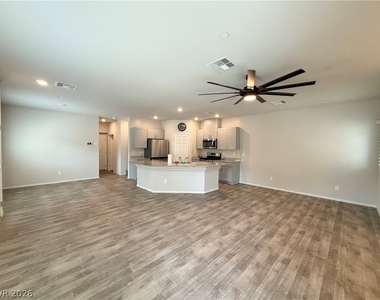 4640 Fuchsia Nights Avenue - Photo Thumbnail 5
