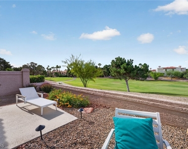 8185 Round Hills Circle - Photo Thumbnail 22