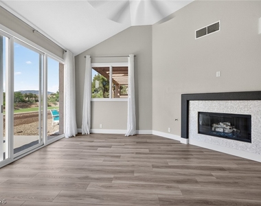 8185 Round Hills Circle - Photo Thumbnail 13
