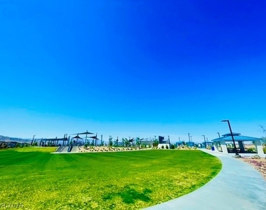3642 Portici Lane - Photo Thumbnail 34