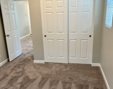 3642 Portici Lane - Photo Thumbnail 19
