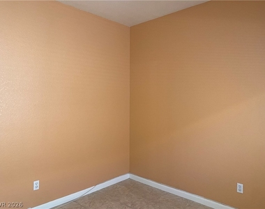 2312 Reddon Circle - Photo Thumbnail 13