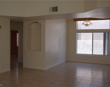 2312 Reddon Circle - Photo Thumbnail 9