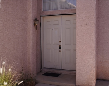 2312 Reddon Circle - Photo Thumbnail 10
