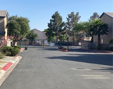 5264 Sacha Way - Photo Thumbnail 36