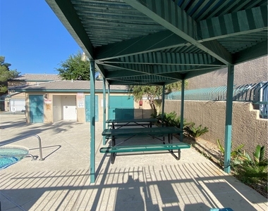 5264 Sacha Way - Photo Thumbnail 35