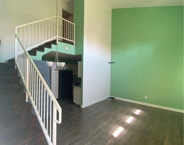 5264 Sacha Way - Photo Thumbnail 18