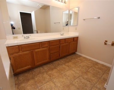 8220 Maplestar Road - Photo Thumbnail 17