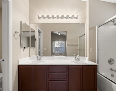 6012 Soft Springs Avenue - Photo Thumbnail 8