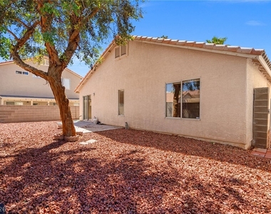 6012 Soft Springs Avenue - Photo Thumbnail 6