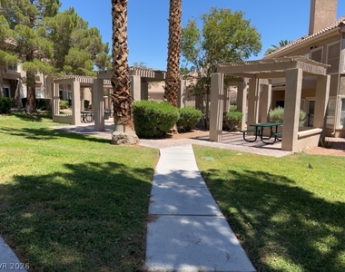 5125 W Reno Avenue - Photo Thumbnail 6