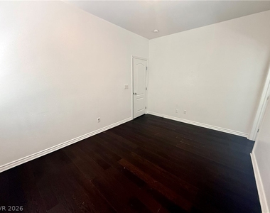 6613 Mccarran Street - Photo Thumbnail 13