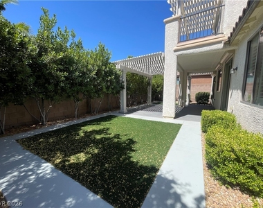9359 Oxbow Lake Avenue - Photo Thumbnail 4