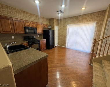 6112 Squilchuck Court - Photo Thumbnail 2