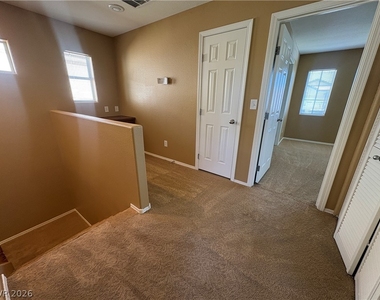 6112 Squilchuck Court - Photo Thumbnail 4