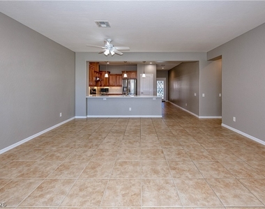 2405 Sky Watcher Street - Photo Thumbnail 16