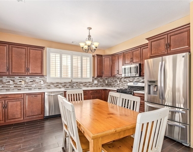 1477 Rancho Ridge Drive - Photo Thumbnail 12
