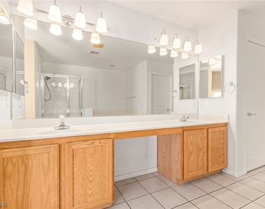 1477 Rancho Ridge Drive - Photo Thumbnail 21
