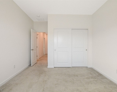 10280 Timberline Valley Avenue - Photo Thumbnail 36