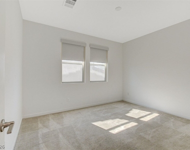 10280 Timberline Valley Avenue - Photo Thumbnail 30