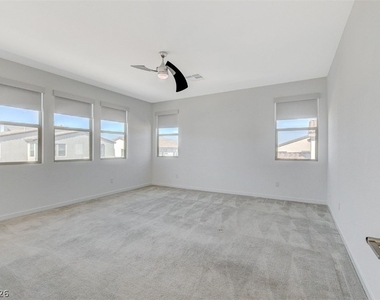 10280 Timberline Valley Avenue - Photo Thumbnail 21