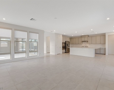10280 Timberline Valley Avenue - Photo Thumbnail 6