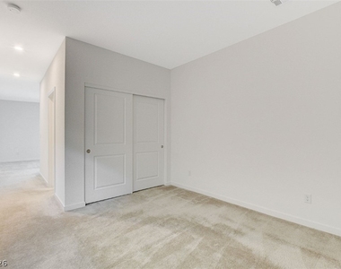 10280 Timberline Valley Avenue - Photo Thumbnail 44