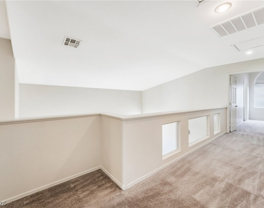 9888 Sparrow Ridge Avenue - Photo Thumbnail 23