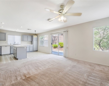 9888 Sparrow Ridge Avenue - Photo Thumbnail 10