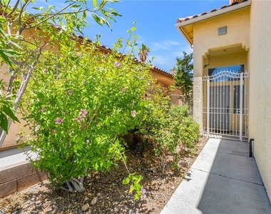9888 Sparrow Ridge Avenue - Photo Thumbnail 2