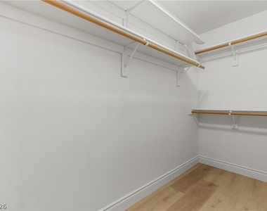 1701 Warrenville Street - Photo Thumbnail 18