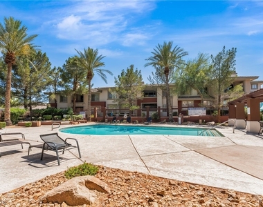 904 Duckhorn Court - Photo Thumbnail 18