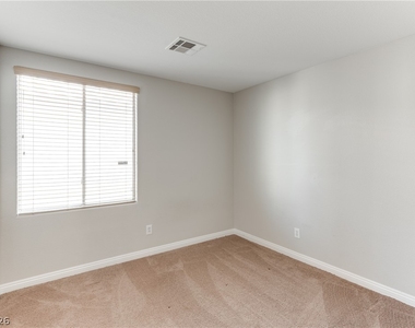 7981 Imperial Treasure Street - Photo Thumbnail 14