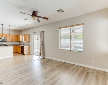 7981 Imperial Treasure Street - Photo Thumbnail 5