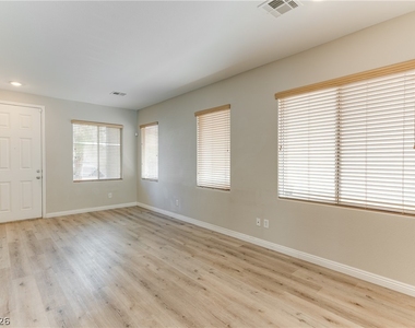 7981 Imperial Treasure Street - Photo Thumbnail 2