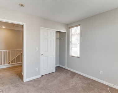 7981 Imperial Treasure Street - Photo Thumbnail 10