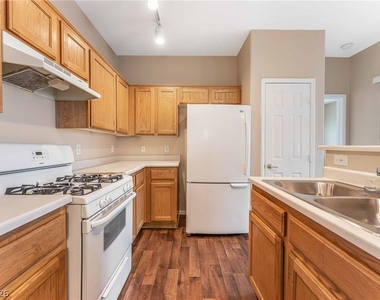 6170 E Sahara Avenue - Photo Thumbnail 12