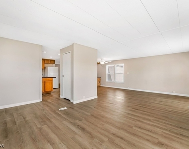 2847 Mammoth Court - Photo Thumbnail 8