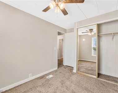 2847 Mammoth Court - Photo Thumbnail 17