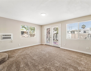2847 Mammoth Court - Photo Thumbnail 24