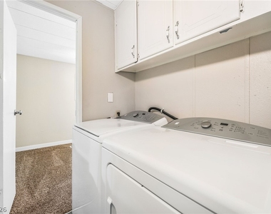 2847 Mammoth Court - Photo Thumbnail 25