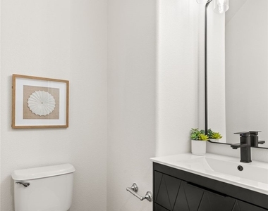 11248 Corsica Mist Avenue - Photo Thumbnail 11