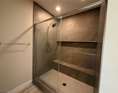 8542 Windsor Run Street - Photo Thumbnail 12
