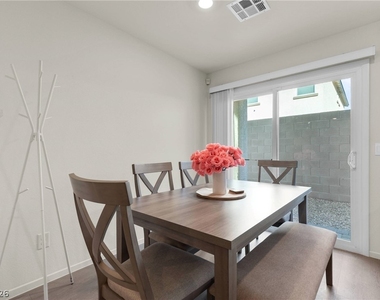 6136 Lily Garden Street - Photo Thumbnail 7