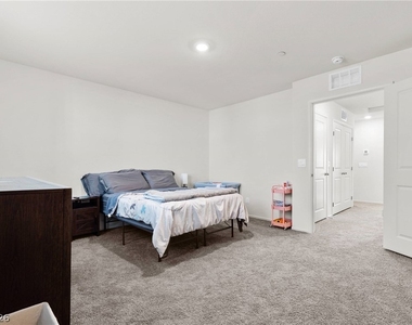 6136 Lily Garden Street - Photo Thumbnail 28