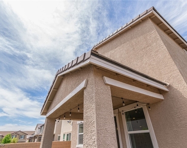 10212 Starlit Canyon Court - Photo Thumbnail 32