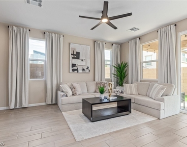 10212 Starlit Canyon Court - Photo Thumbnail 7