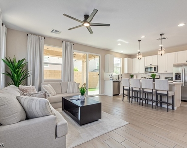 10212 Starlit Canyon Court - Photo Thumbnail 5
